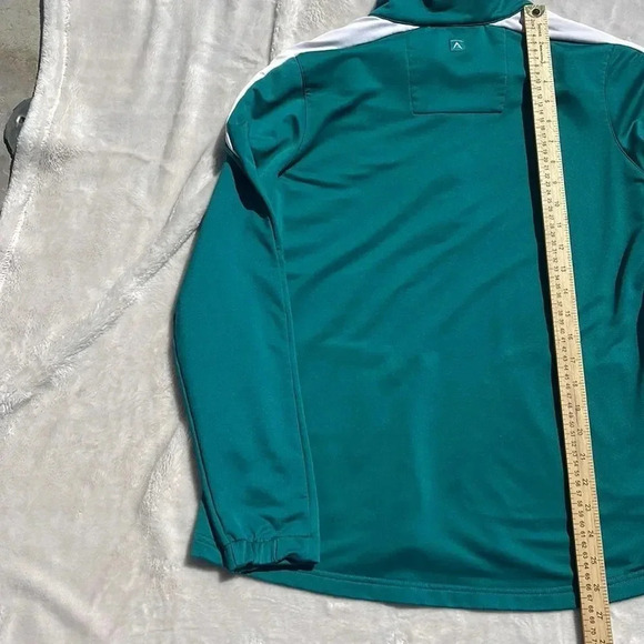 Antigua long sleeve Athletic 1/4 Zip Pullover. Size Medium - Picture 6 of 10